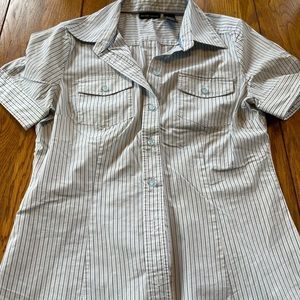 New York & co button down shirt, size medium